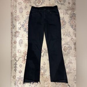 MOTHER Jeans- The Insider Step Crop Fray